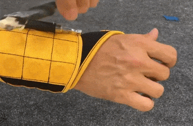 Toolsilux™ Magnetic Holding Wristband     